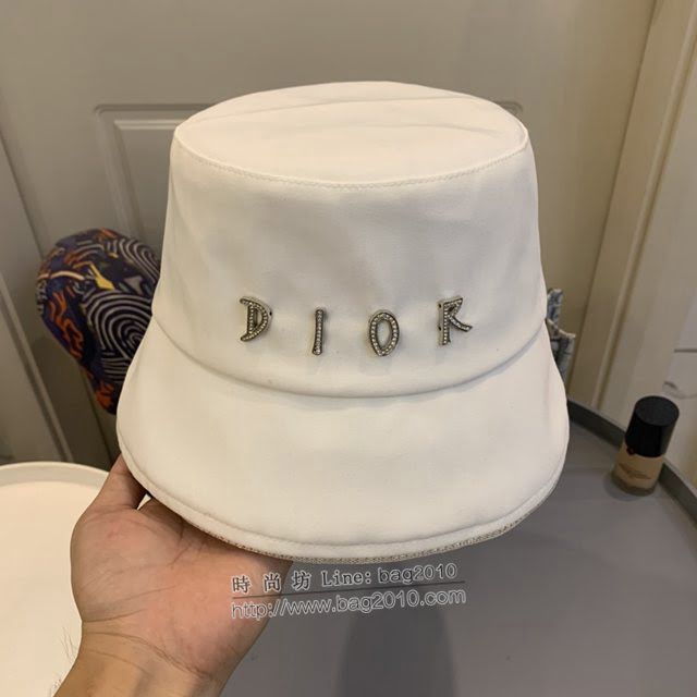 Dior新品女士帽子 迪奧2021春夏新款鑽石字母大LOGO漁夫帽遮陽帽  mm1711